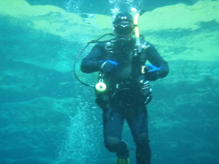 Search-and-rescue diving
